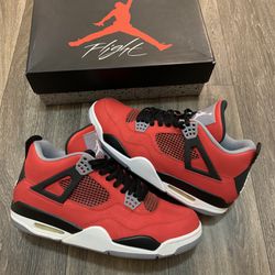 Jordan 4 Toro - Size 10.5