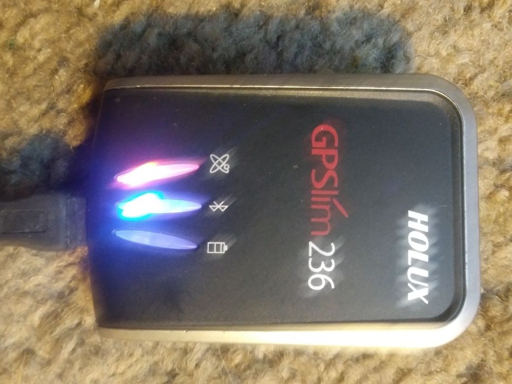 HOLUX GPSLIM 236