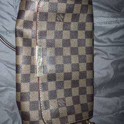   LOUIS VUITTON Discontinued Purse