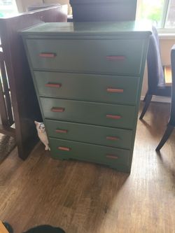 Green 5 Drawer Wood Dresser