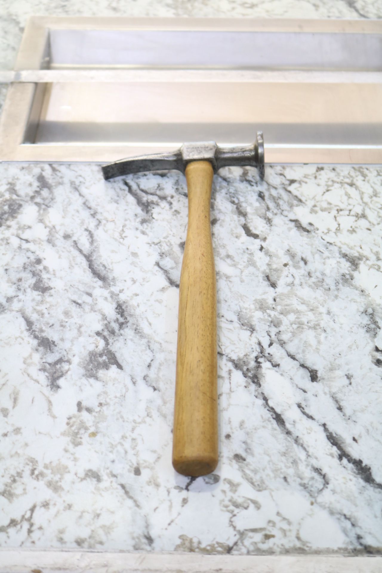 Blue-Point (Snap-On) BF-608 Short Curve Cross Peen Body Hammer