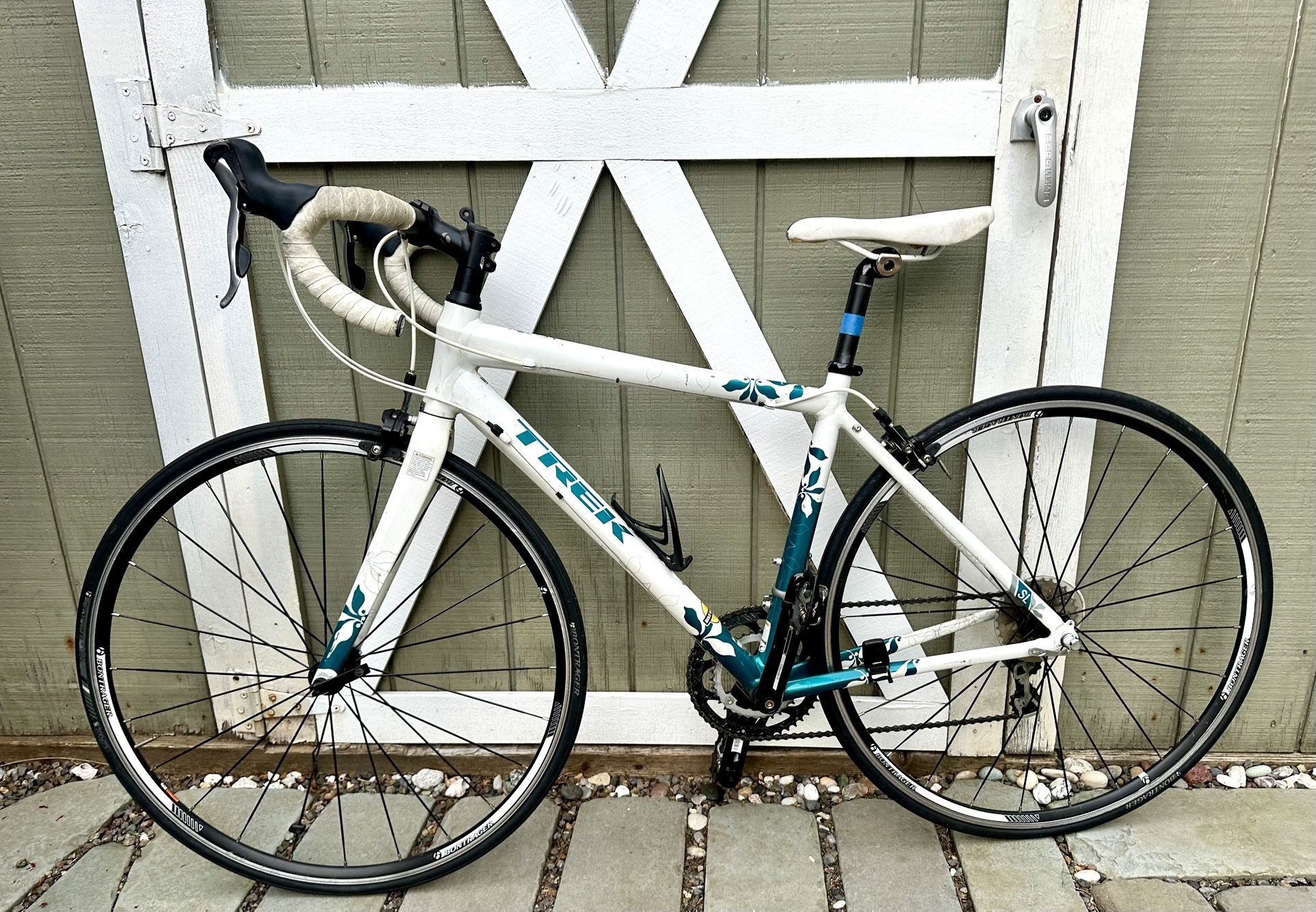 Trek Lexa SL Road Bike