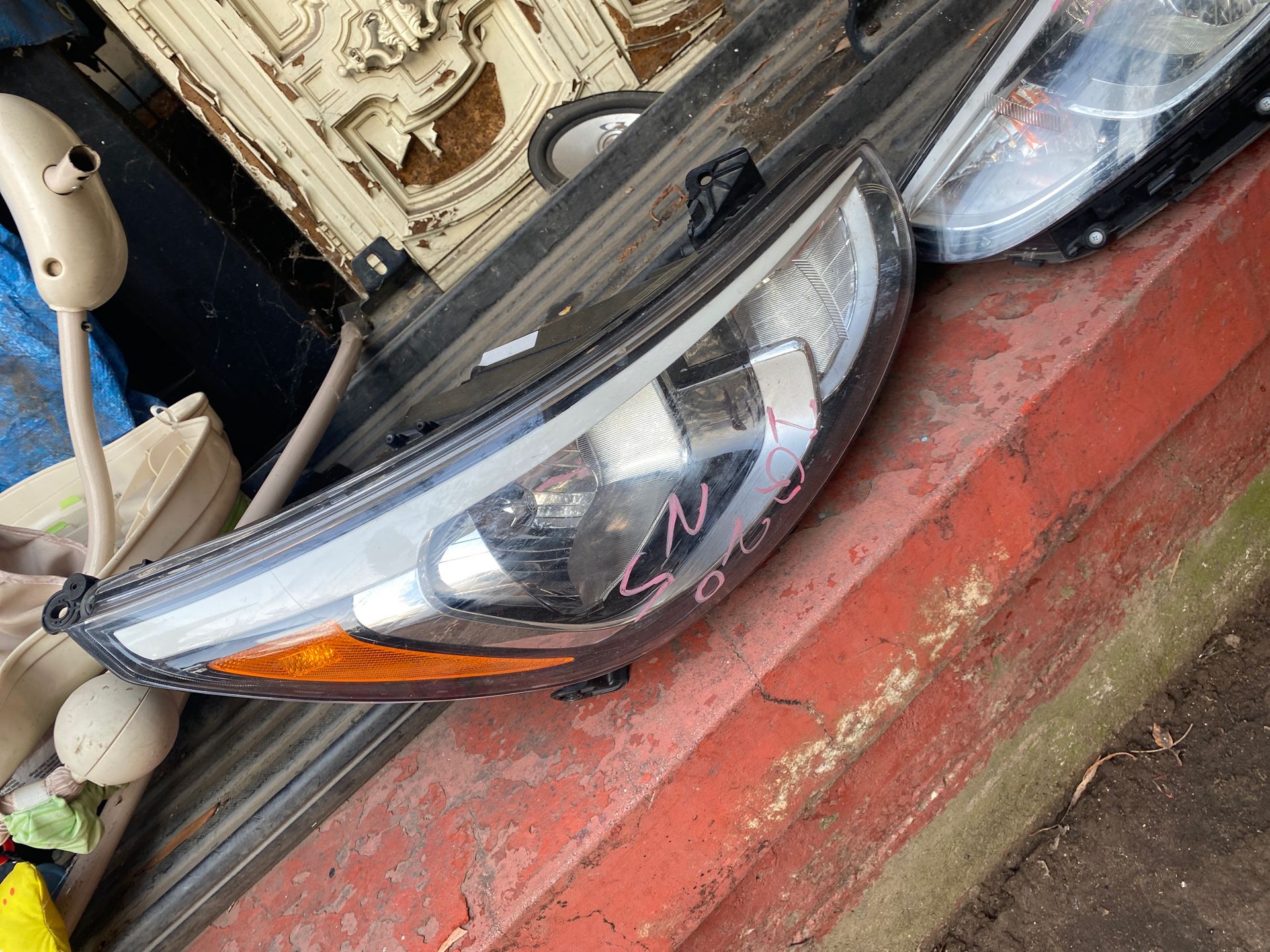 Hyundai sonata headlights