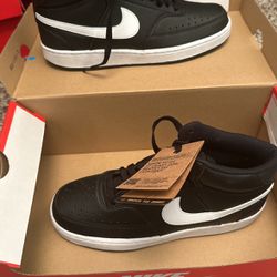 Nike Shoes Brand New 7.5 