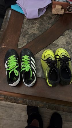 Zapatos para fútbol de niño