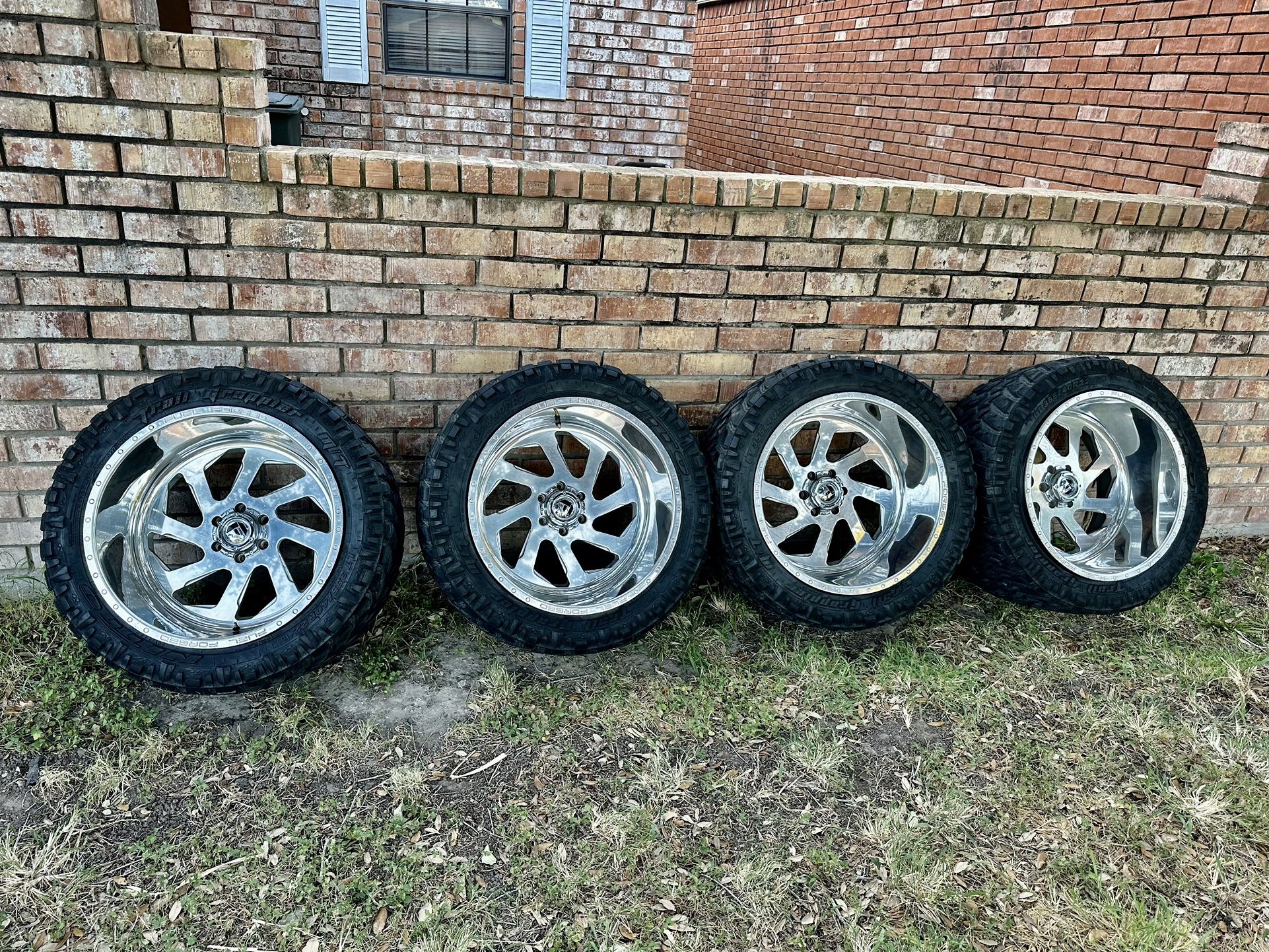 22x14 Fuel Wheels On 355 Nitto Tires 6 Lug Ford for Sale in