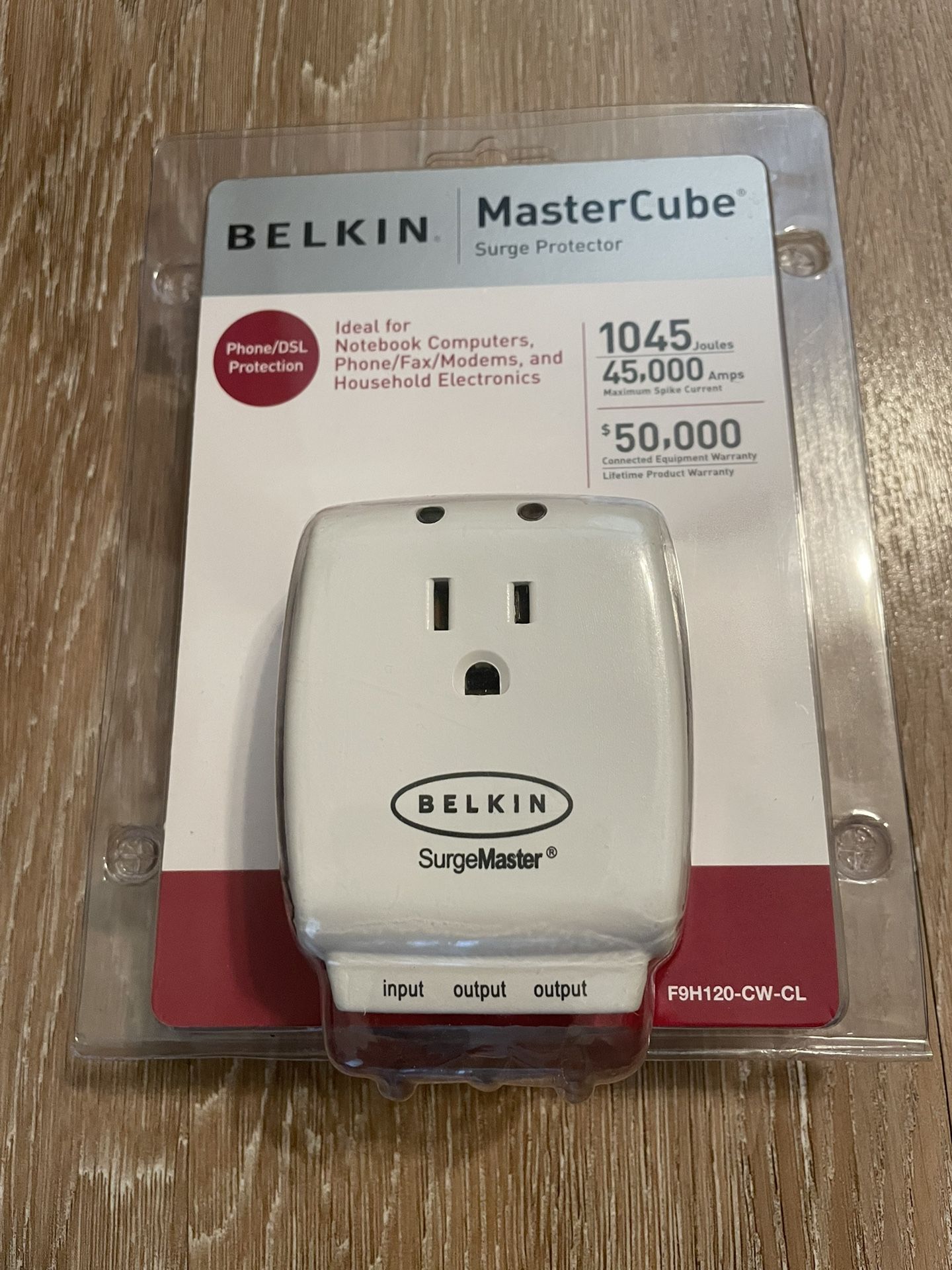 Belkin Master Cube Surge Protector