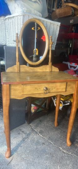 Vintage vanity desk