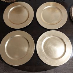 (Like New)Vintage 12-in Gold Plastic Gibson Plates