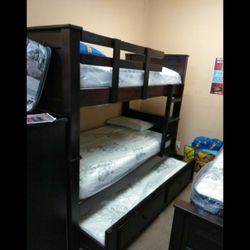 Bunk Bed Pinewood Triple Twin $1028 Included Mattress