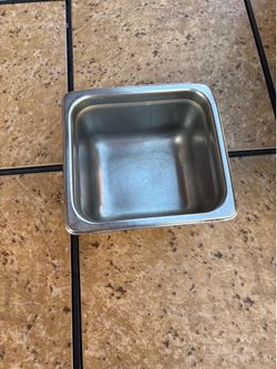 Restaurant trays
