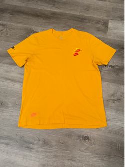Nike Shirt Large