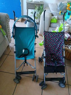 Kids / toddlers umbrella stroller.