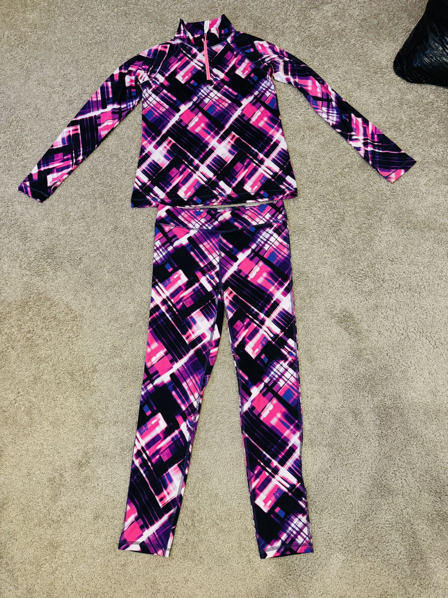 two piece set workout Big Girls size XL (4-16)