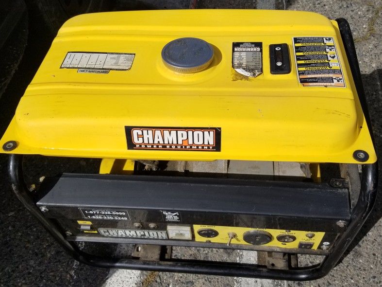 Champion 3500W Portable Generator- Model C46540