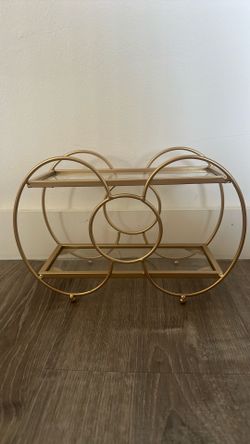 Bow Tabletop Shelf