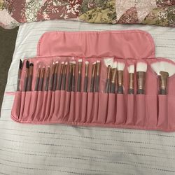 Make Up Brushes 