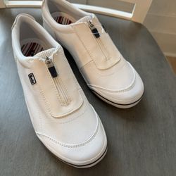 New!! Women’s Keds