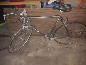 Vintage schwinn 10 speed bike