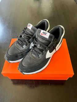 Nike Waffle Debut