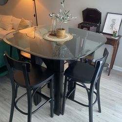 Table with Chairs