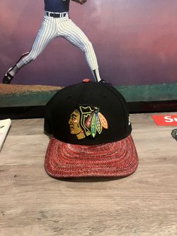 NHL New Era Chicago Blackhawks Hat Cap Snapback Black Red Brim