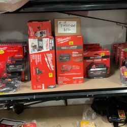 Milwaukee  M12/m18 Batteries & Charger& Bag