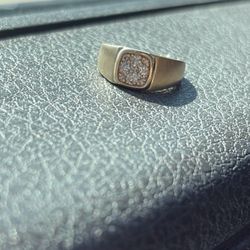 10k Men’s Ring With Diamonds