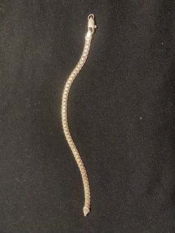 Gold bracelet