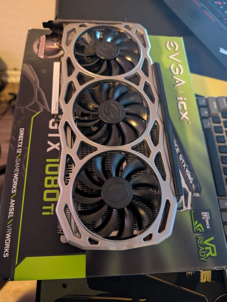 EVGA GeForce GTX 1080 Ti FTW3 Gaming, 11GB GDDR5X, iCX