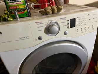 LG Sensor Dry front-load model (such as the DLE2101W/DLG2102W or DLE1001W series)