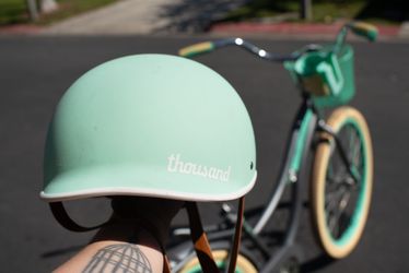 Beach cruiser localky helmet