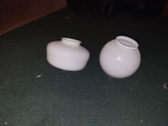 white milk glass lamp shade with bqlast ,