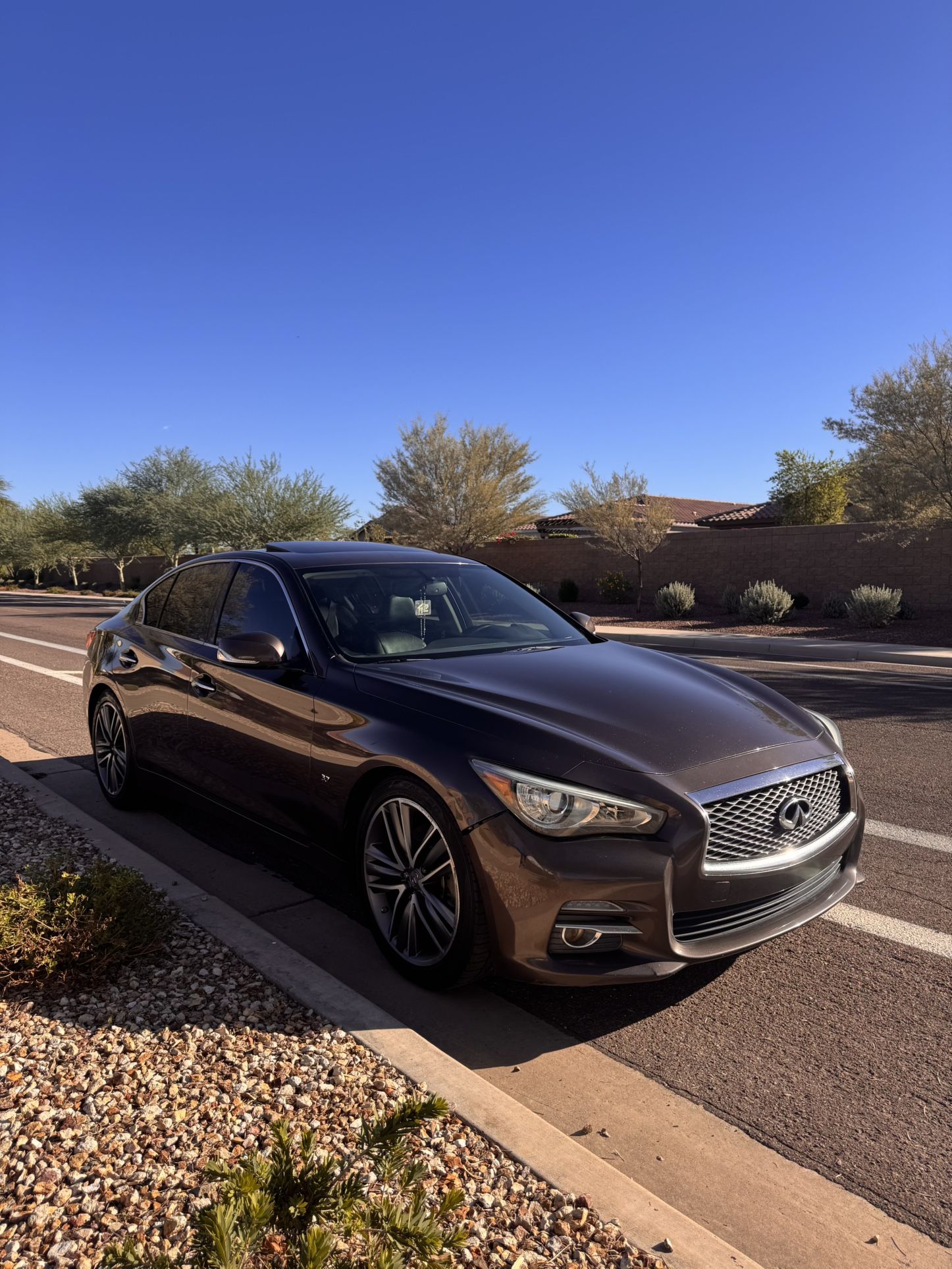 2015 Infiniti Q50