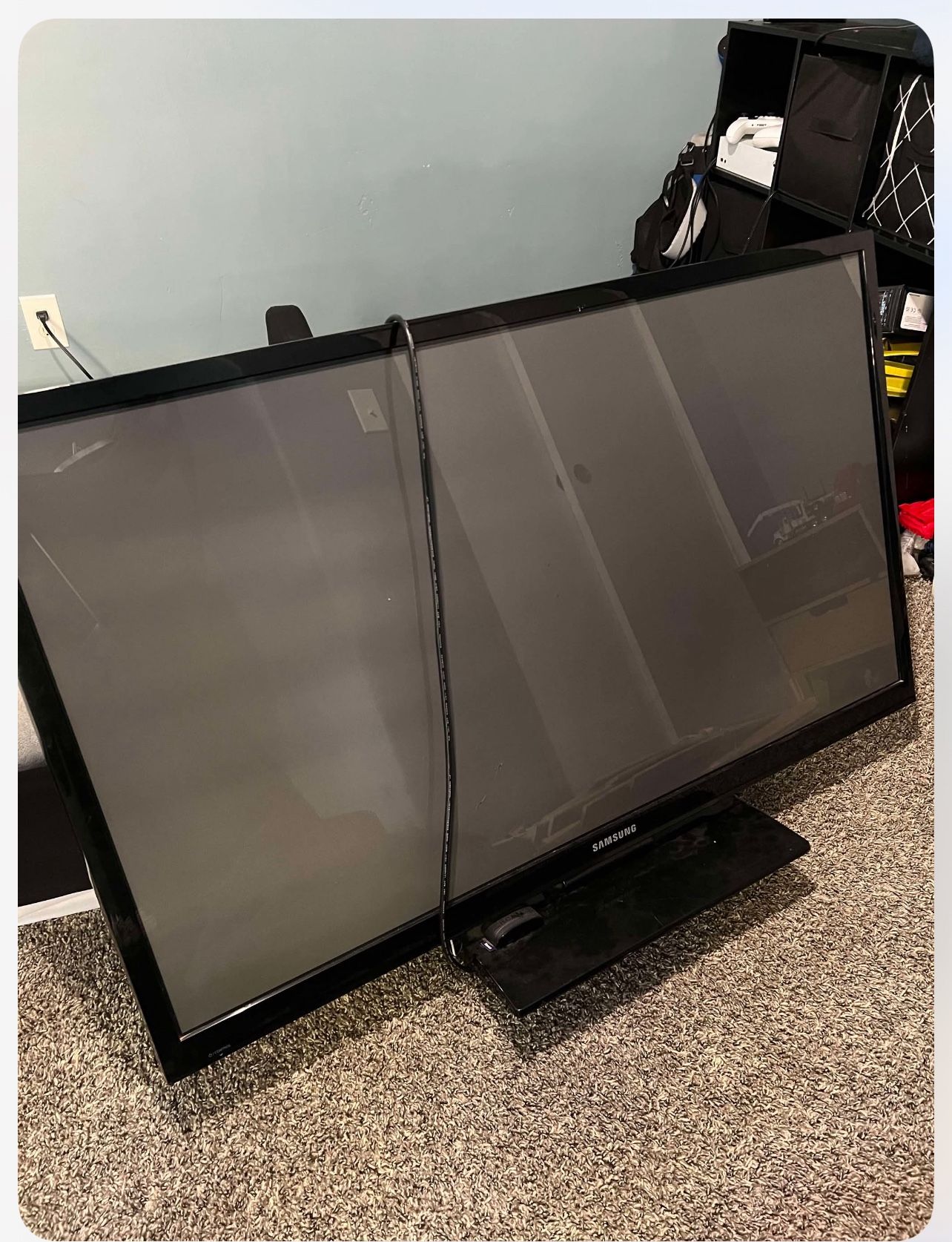 60” Samsung Tv + Roku