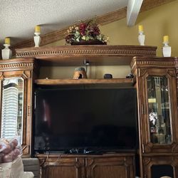Selling Entertainment Furniture 