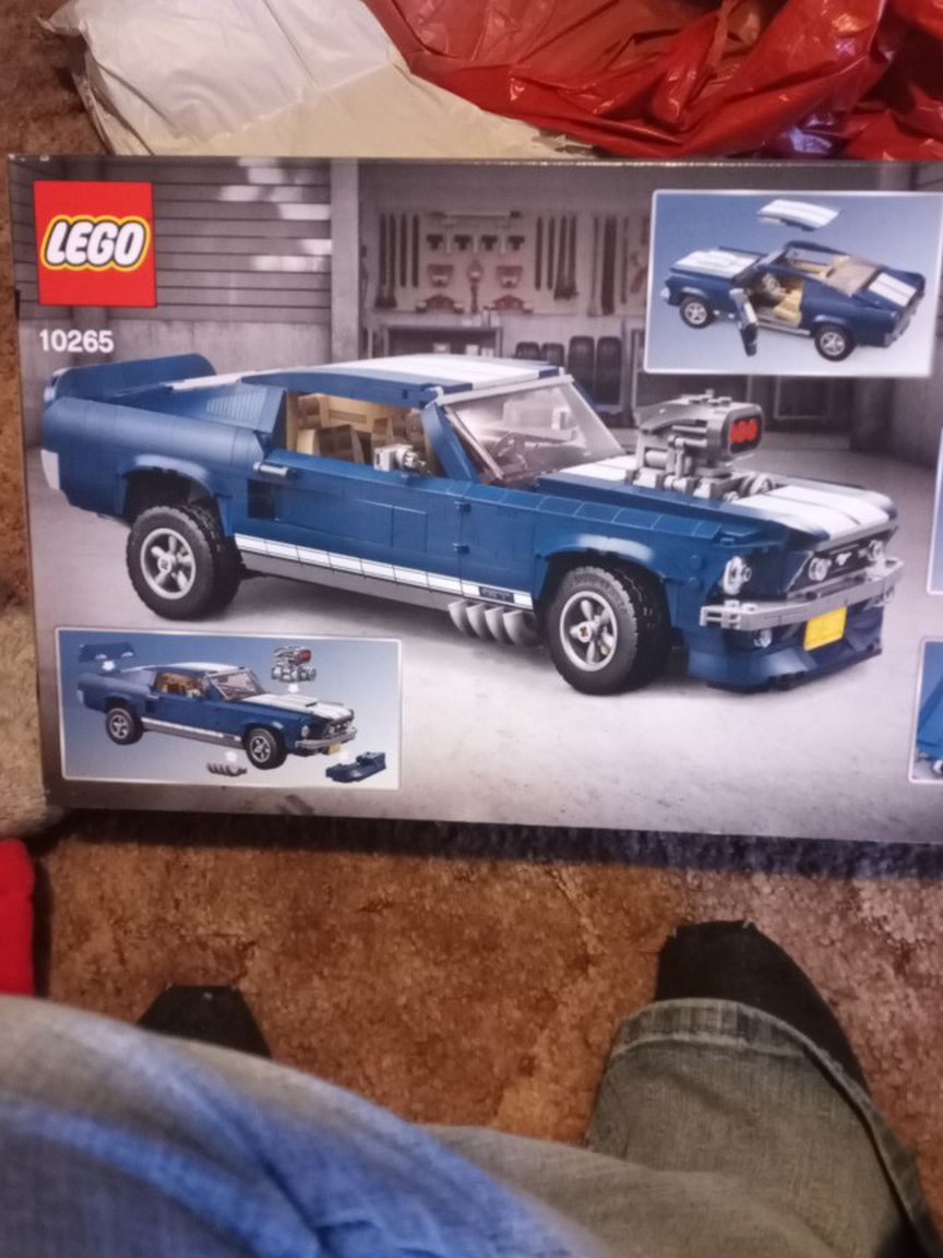 Lego Set Ford Mustang 10265