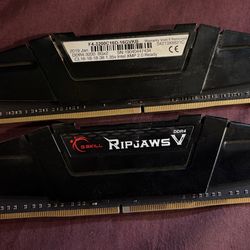 G.Skill RipJaws DDR4 Ram