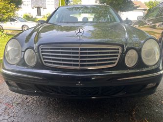 Mercedes E-350 4matic sedan