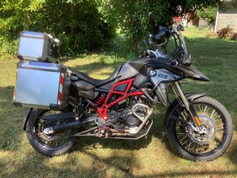 2017 BMW F800GS Low 14000 Miles Well Maintained