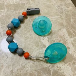 Free Gift W/ Purchase - Beaded Pacifier Clip & Two Pacifiers 