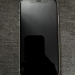 iPhone XR white In Like New Condition 