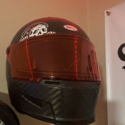 Carbon Fiber Helmet : Size Medium 