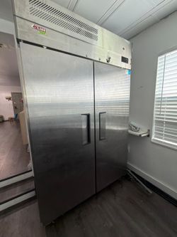 Commercial 2 doors Freezer