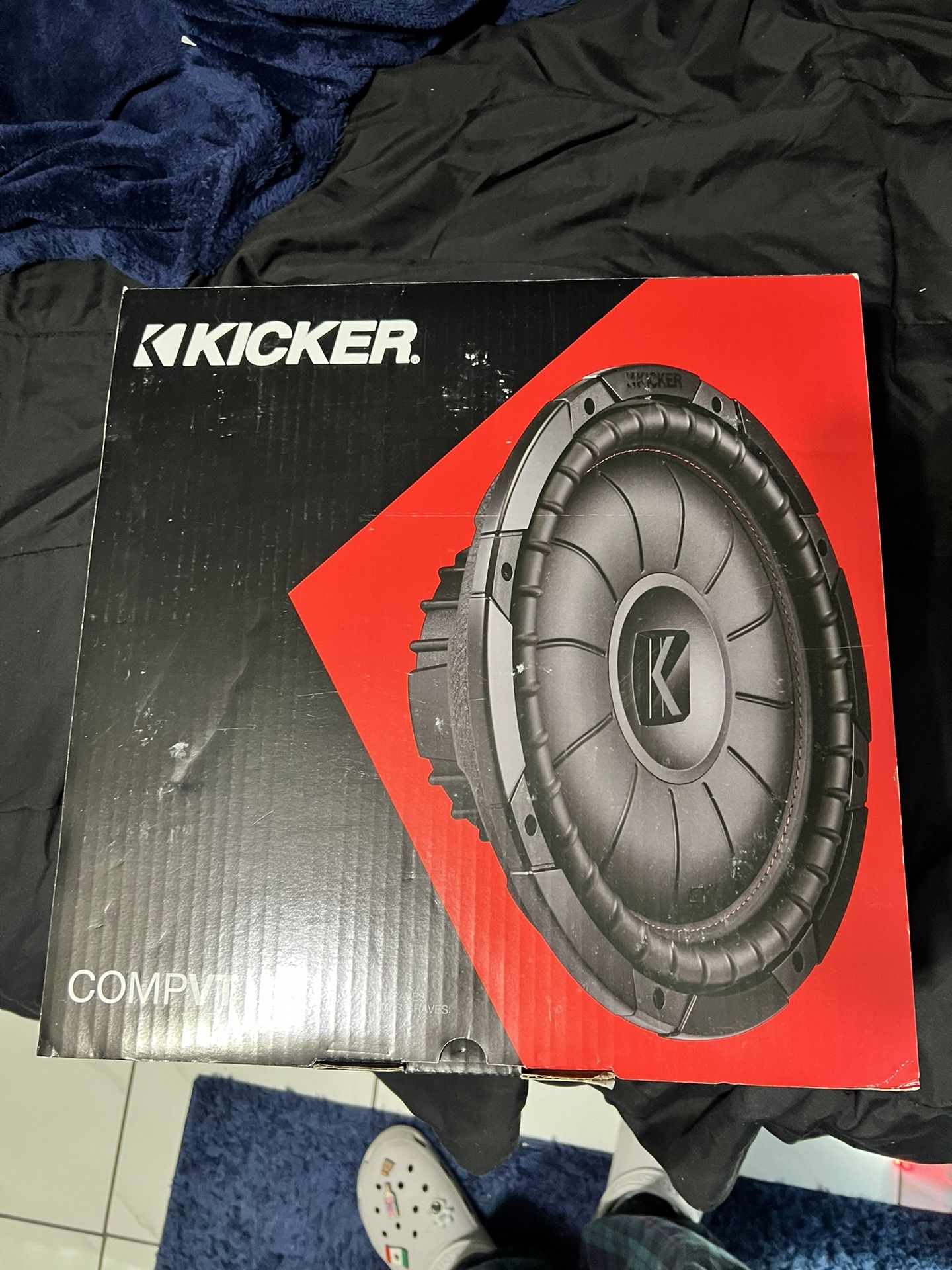 *NEW* Kicker CompVT CVT122 12 in Sub