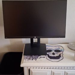 NEW HP MONITOR