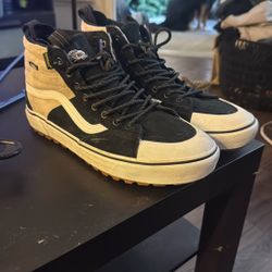 Vans MTE Size 12 Mid Top Shoes