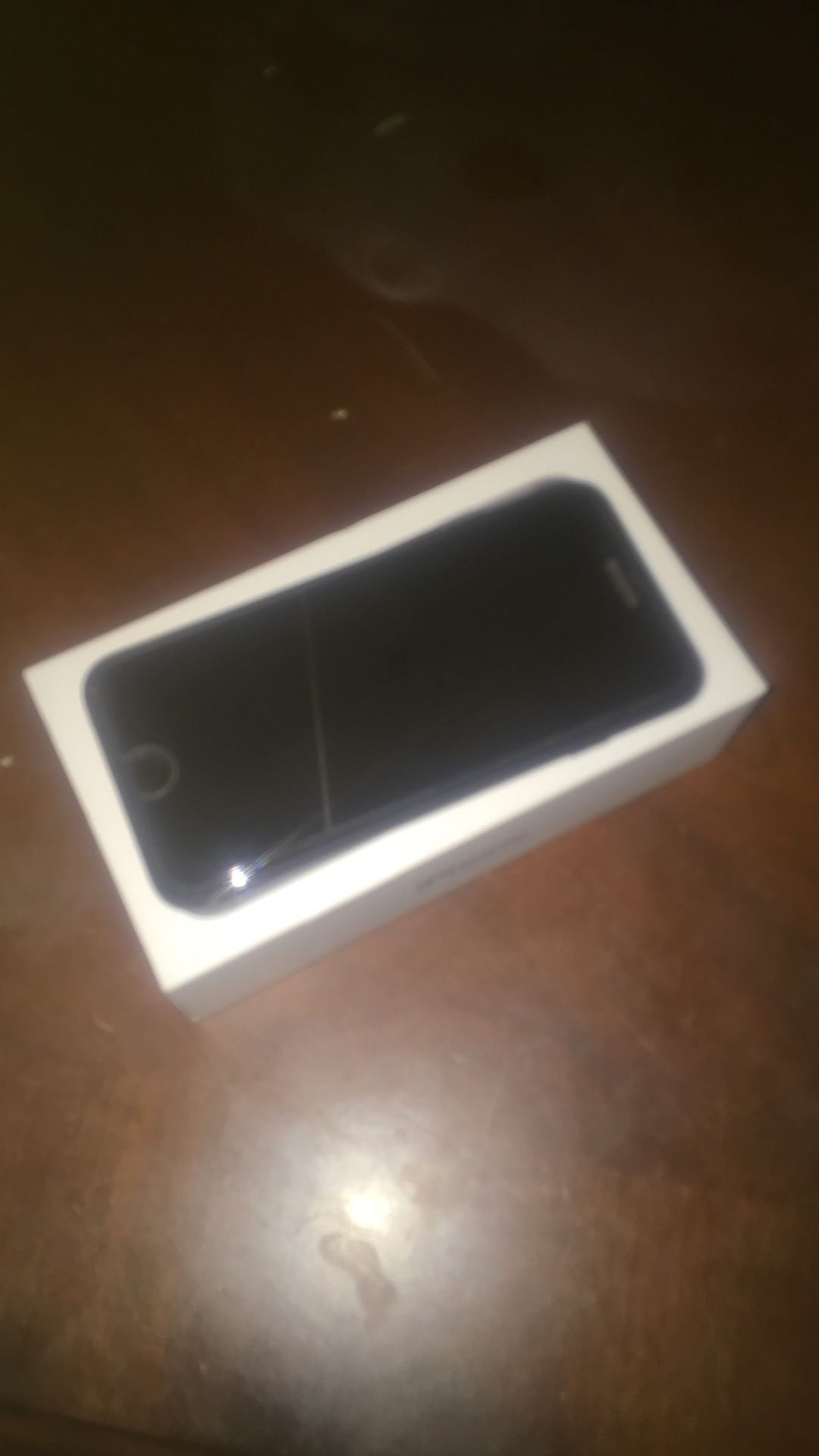 iPhone 7 For—— “Tracfone ONLY” NEW OPEN