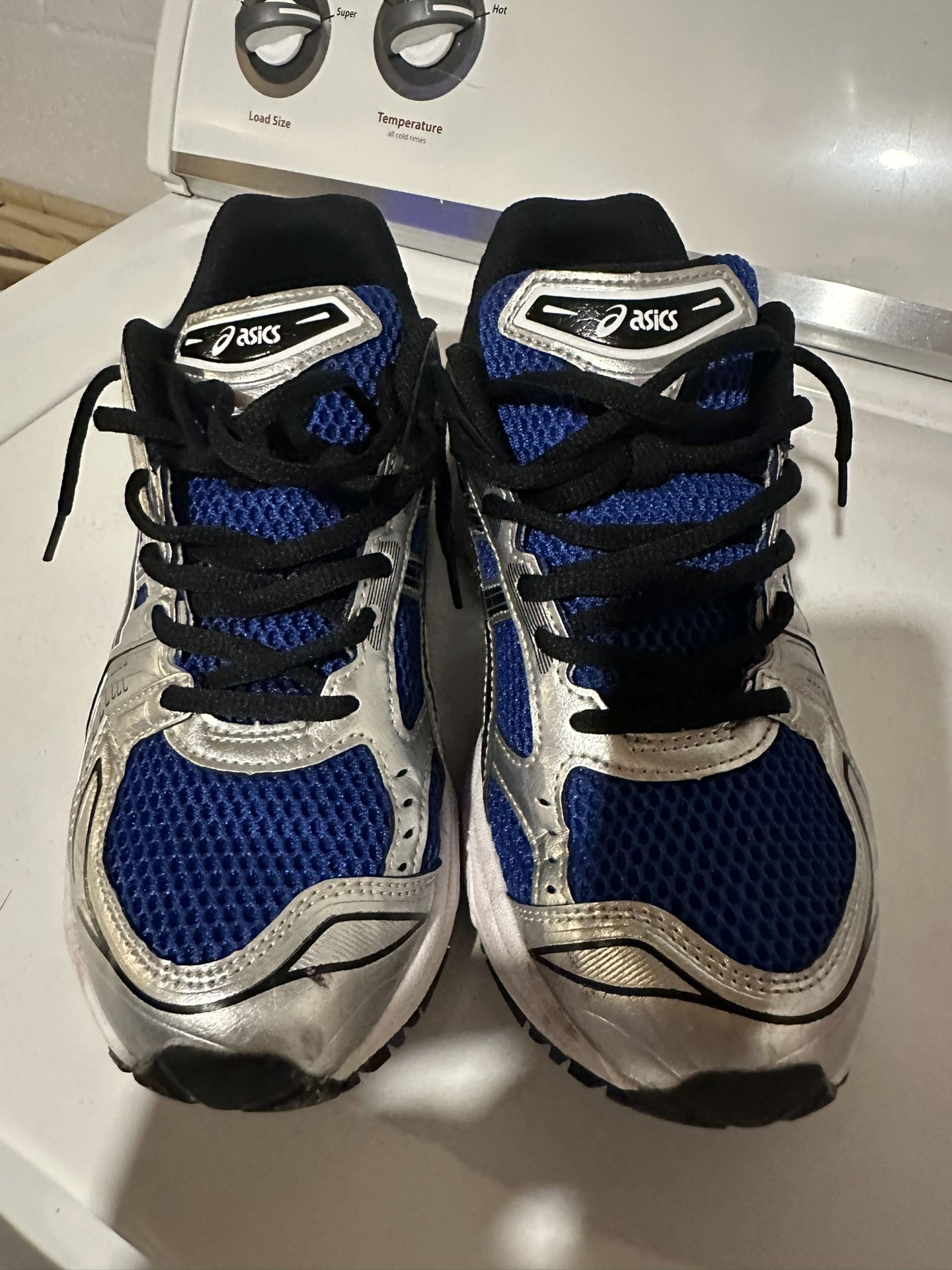 ASICS