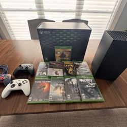 Xbox Series X 1TB Bundle – Mint Condition* 3 Controllers + 9 Games + Battery Pack